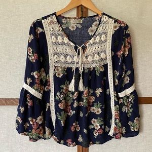 Ananda Collection Navy Floral Boho Blouse - Size - Large